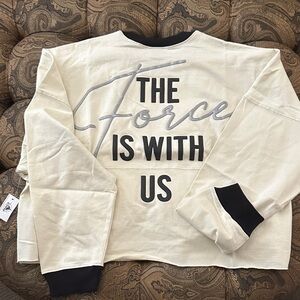Disney Star Wars crop woman size L top Cream and Black Graphic Long Sleeve Shirt